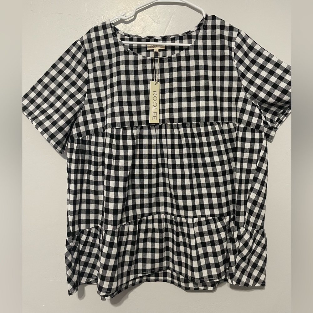 NWT BLACK AND WHITE GINGHAM PLAID SHIRT